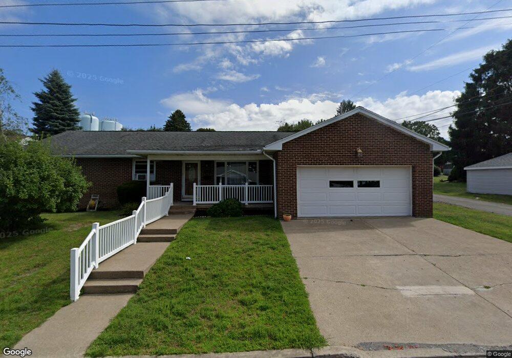 970 W 11th St, Hazleton, PA 18201 - photo 1