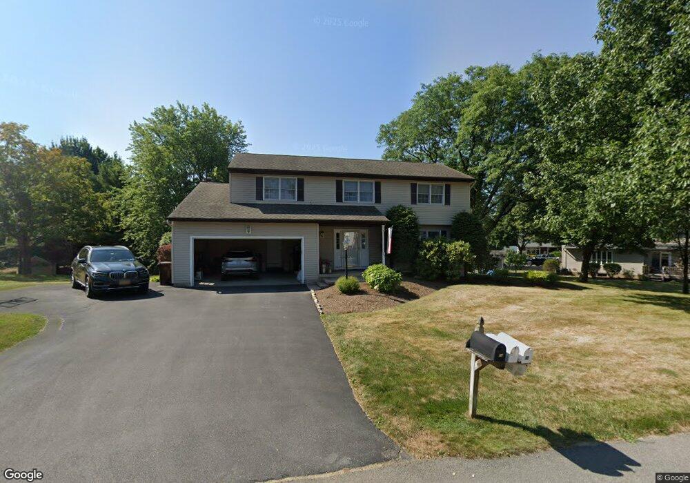 23 Bobwhite Dr, Glenmont, NY 12077 - photo 1