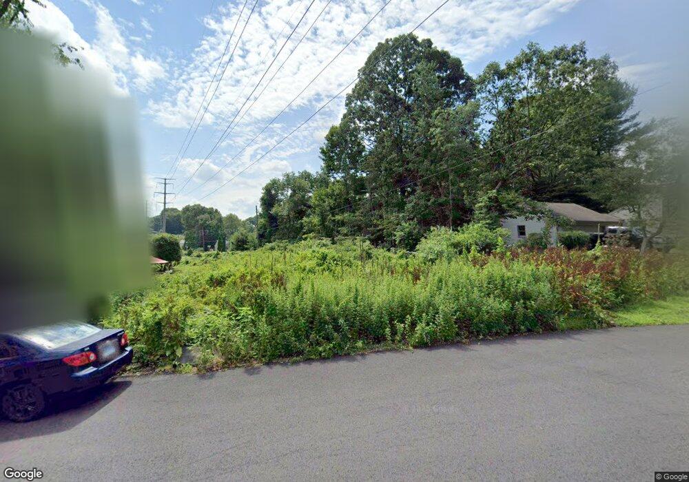 90 Forestview Rd, Bridge Port, CT 06606 - photo 1