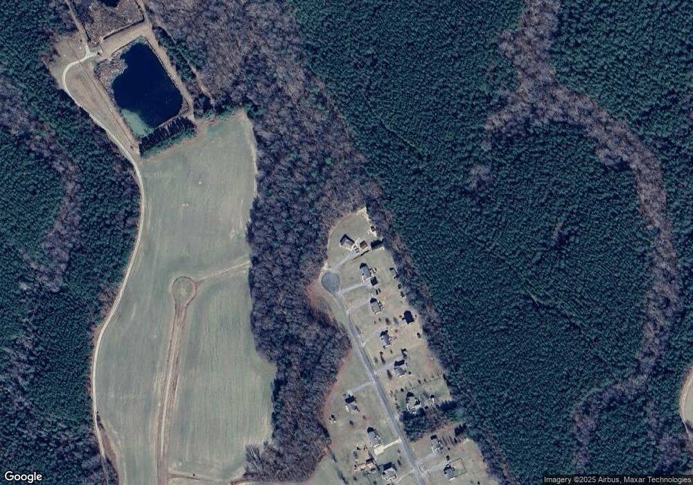 438 Pond Dr, Dunnsville, VA 22454 - photo 1