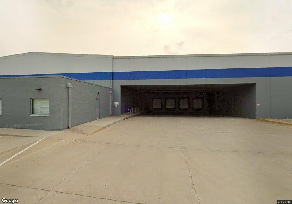 1825 Edgewood Rd SW, Cedar Rapids, IA 52404 - photo 1