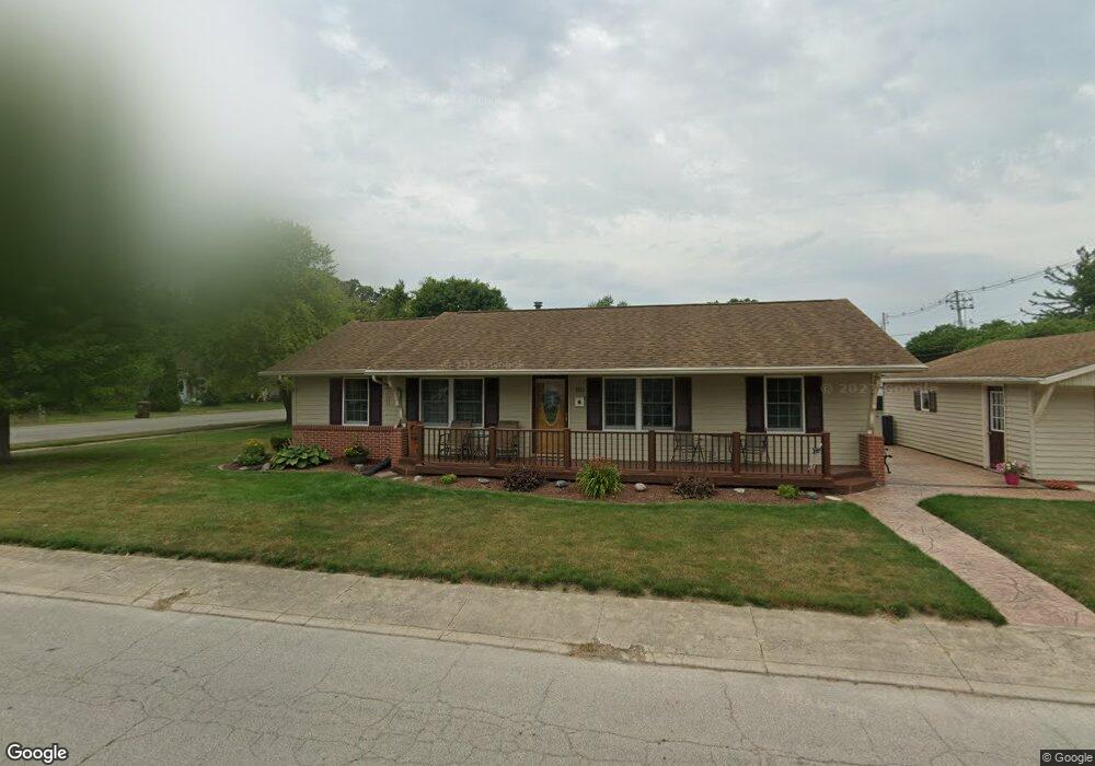 110 N Baldwin St, Bluffton, IN 46714 - photo 1