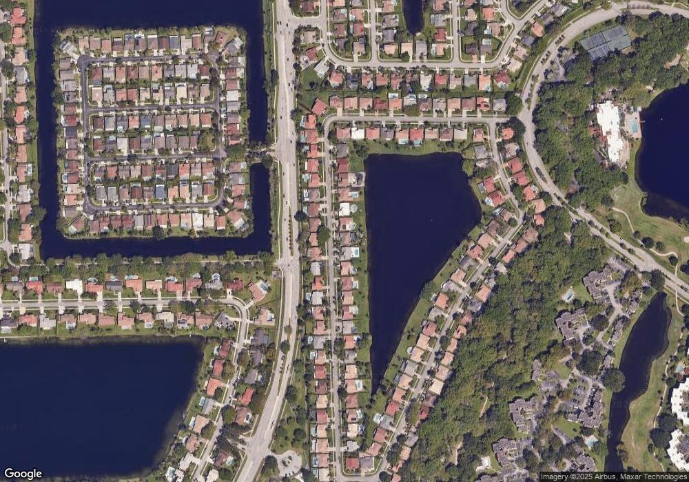 1630 W Oak Knoll Cir, Davie, FL 33324 - photo 1