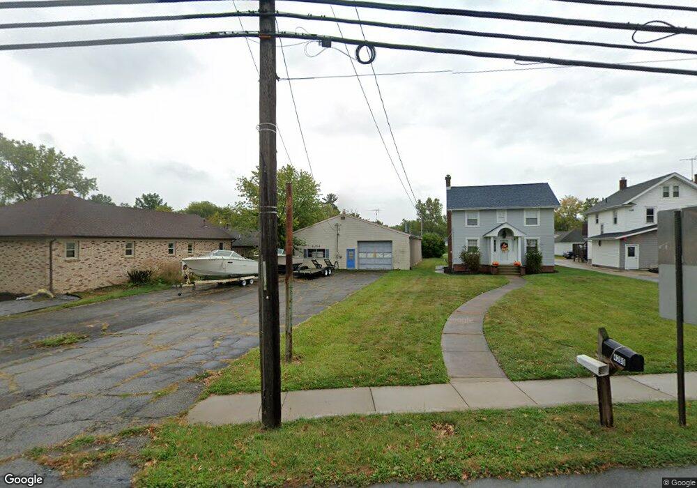 4264 E Lake Rd, Sheffield Lake, OH 44054 - photo 1