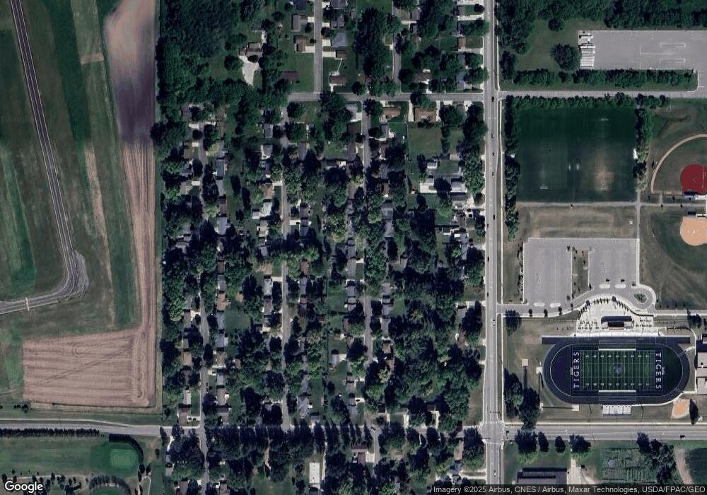 2133 Grand Ave, Albert Lea, MN 56007 - photo 1