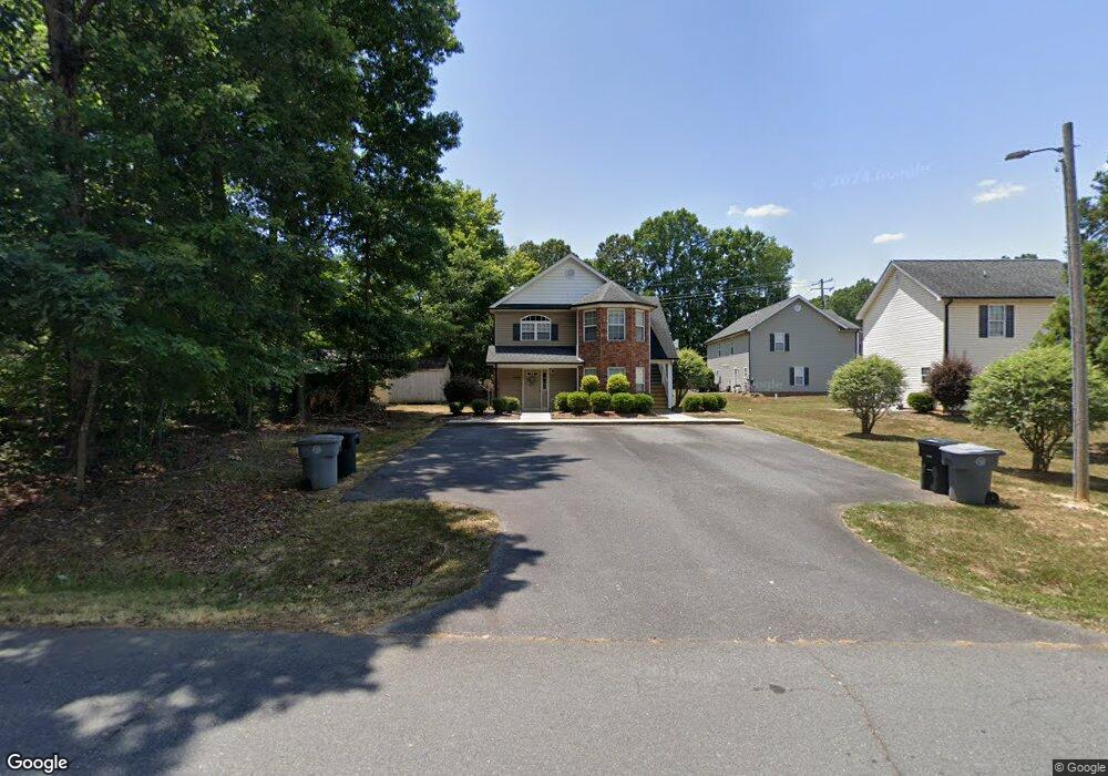 2433 Sylvan Dr, Asheboro, NC 27203 - photo 1