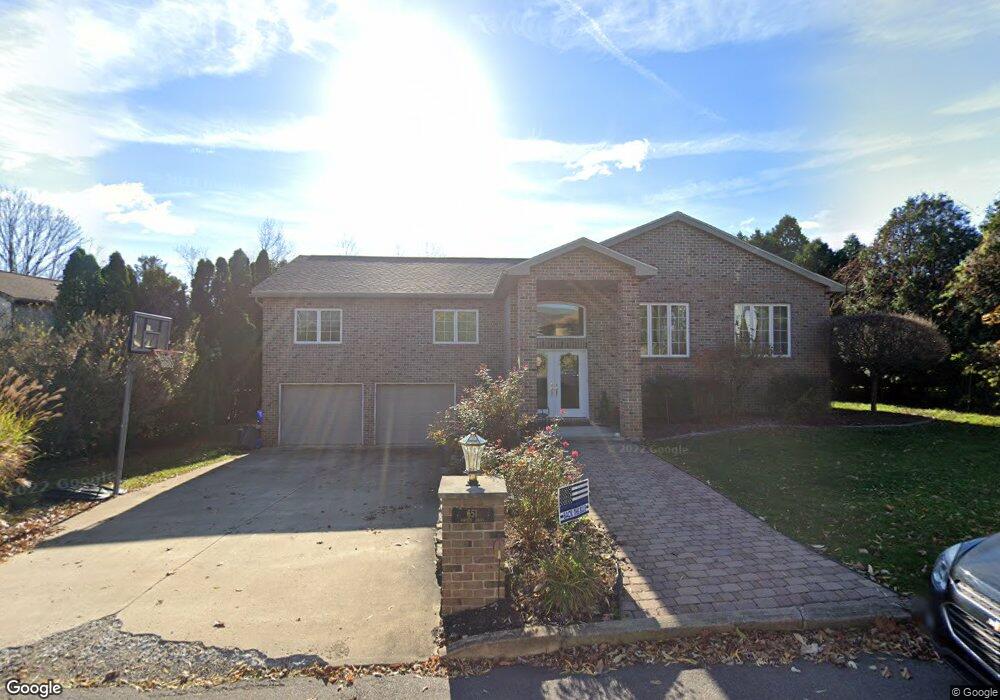 651 Varsity Dr, Nanticoke, PA 18634 - photo 1