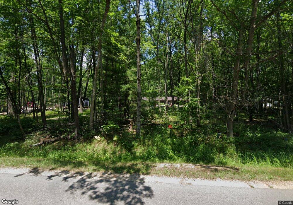 637 E Monroe Rd, Midland, MI 48642 - photo 1