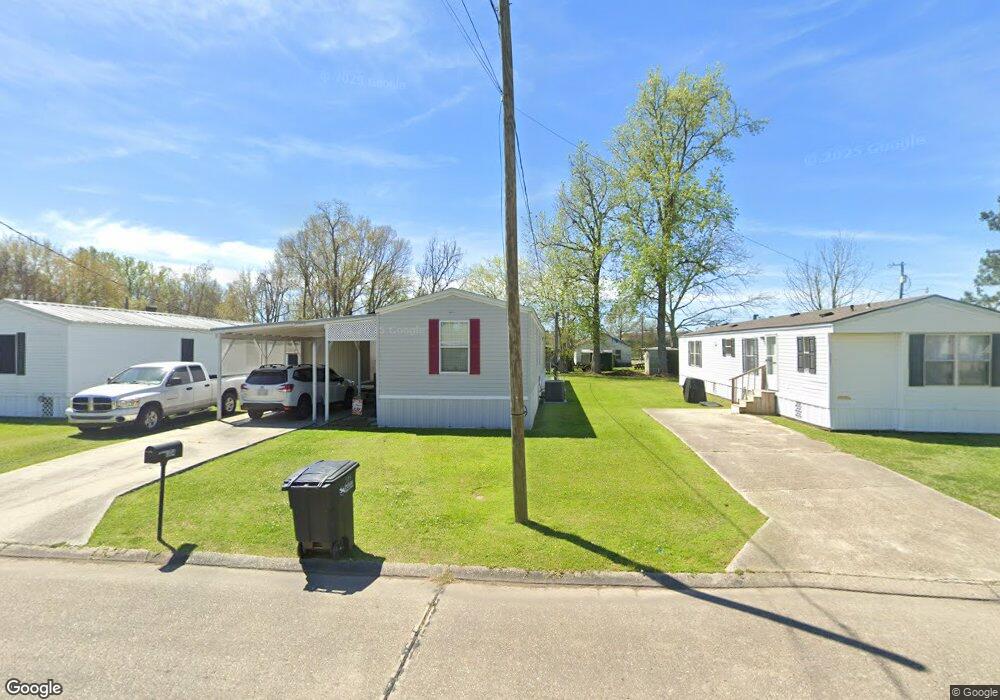 504 Apricot St, New Iberia, LA 70563 - photo 1