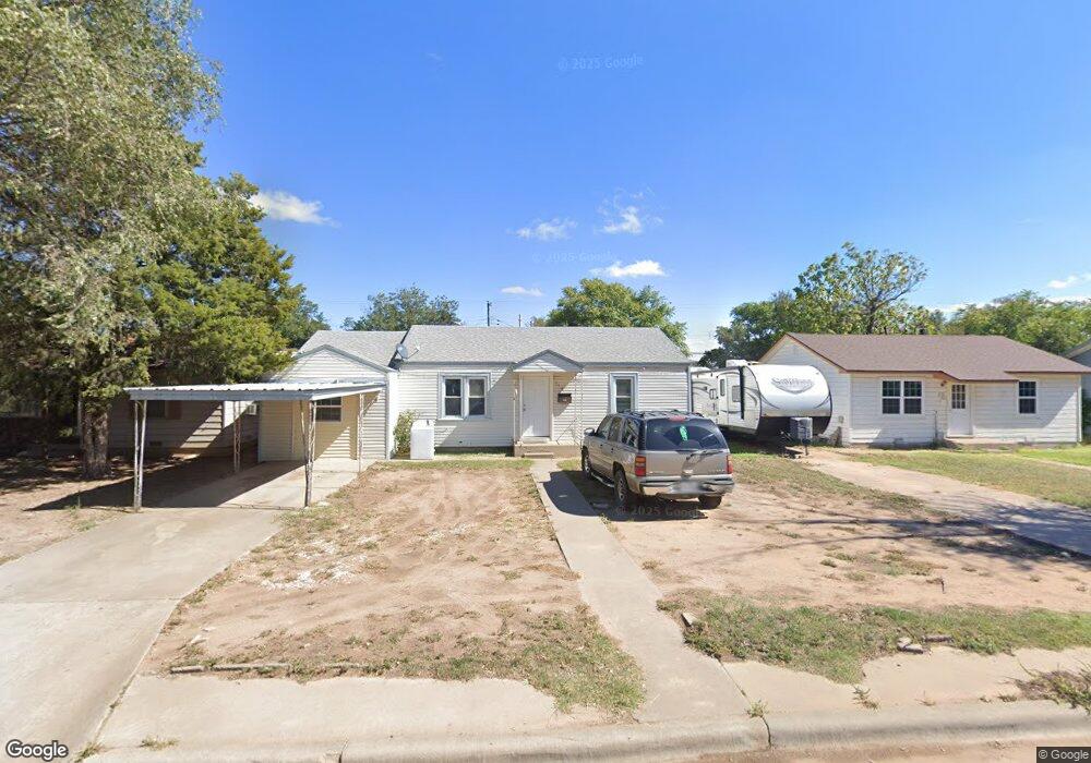 118 Elm Ave, Dumas, TX 79029 - photo 1