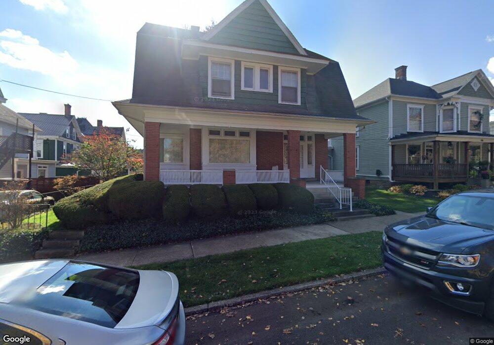 234 W Wayne St, Waynesburg, PA 15370 - photo 1