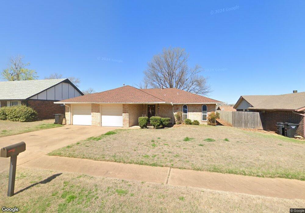 909 N Patterson Dr, Moore, OK 73160 - photo 1