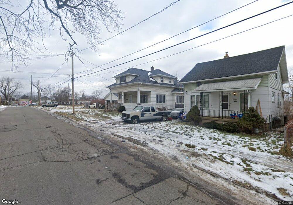 2010 Becker St, Flint, MI 48503 - photo 1