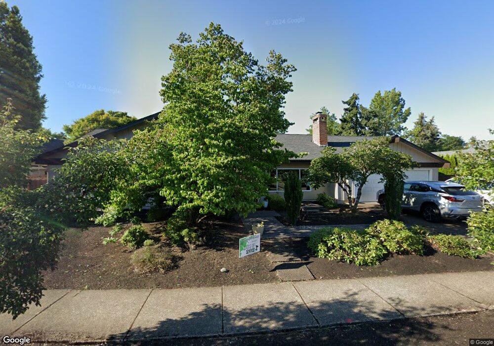 2828 Metolius Dr, Eugene, OR 97408 - photo 1