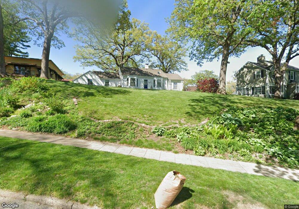 3307 Saint Johns Rd, Des Moines, IA 50312 - photo 1