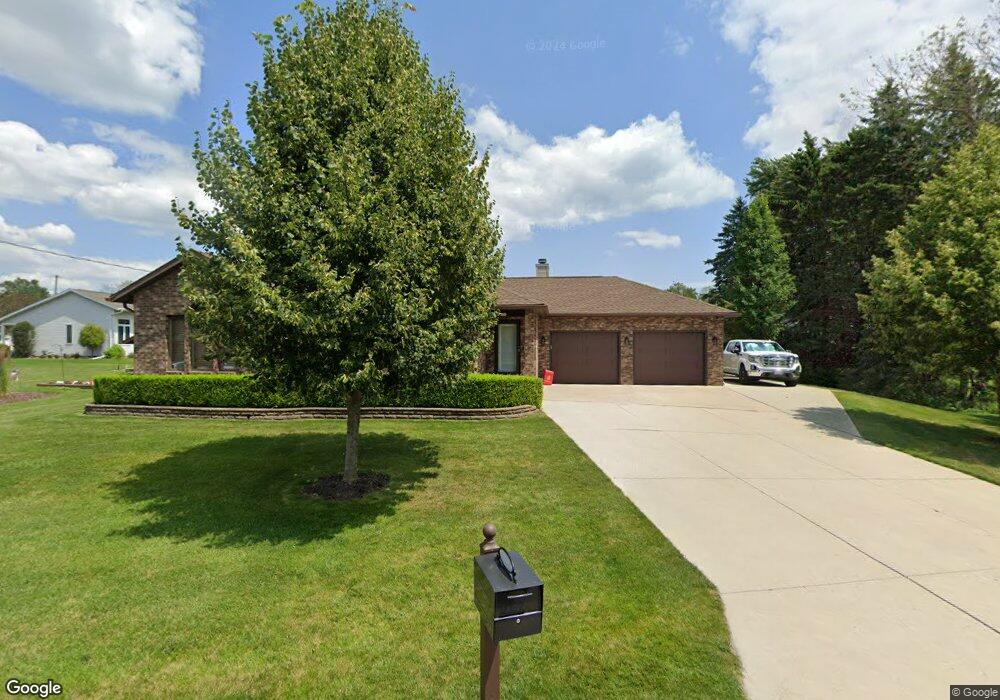 109 Carrie Ln, Manitowoc, WI 54220 - photo 1