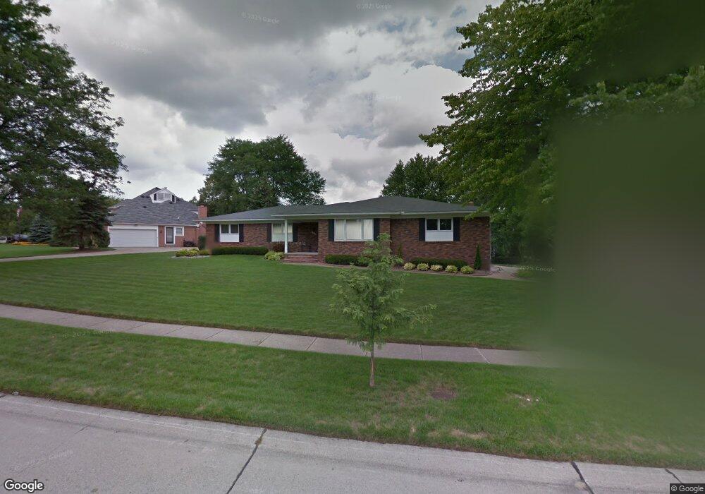 2432 Claymont Dr, Troy, MI 48098 - photo 1