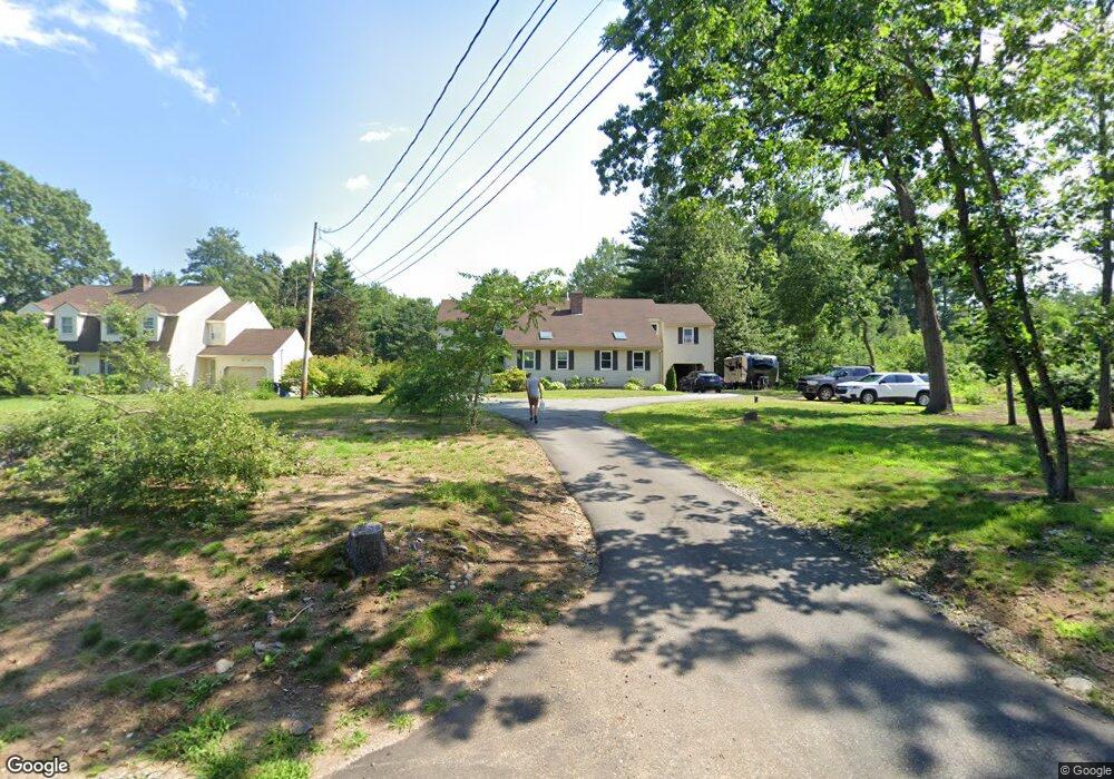 3A Hemlock St unit 3A, Plaistow, NH 03865 - photo 1