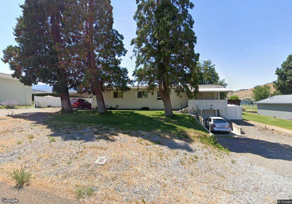 1224 S Union Ave, East Wenatchee, WA 98802 - photo 1