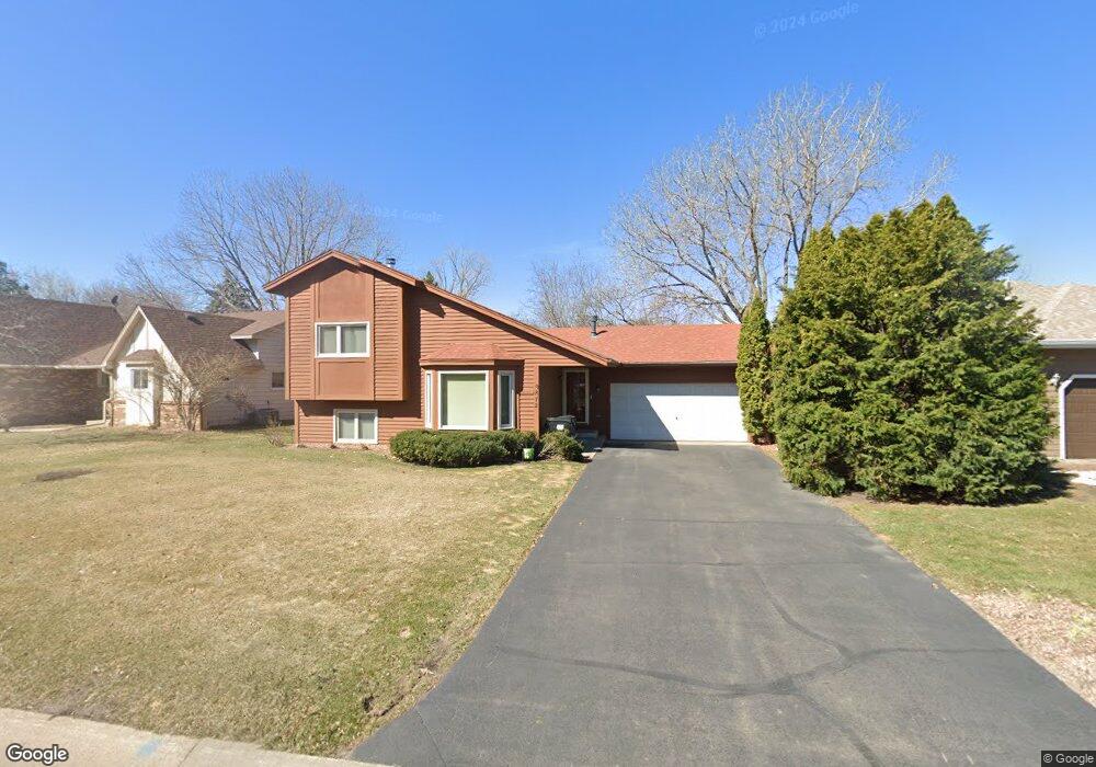 9872 Ilex St NW, Coon Rapids, MN 55433 - photo 1