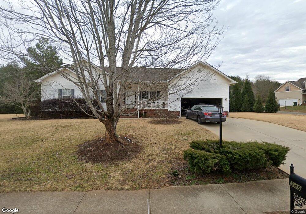 349 Lone Tree Ln, Clover, SC 29710 - photo 1