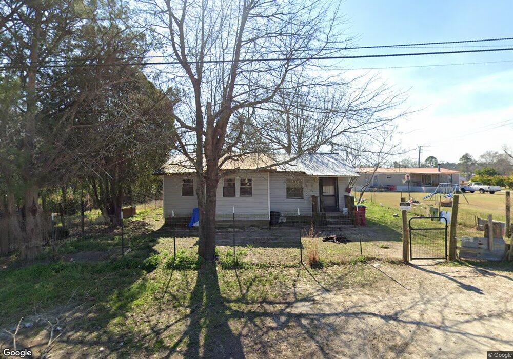 31 W Ninth St, Mc Rae Helena, GA 31037 - photo 1