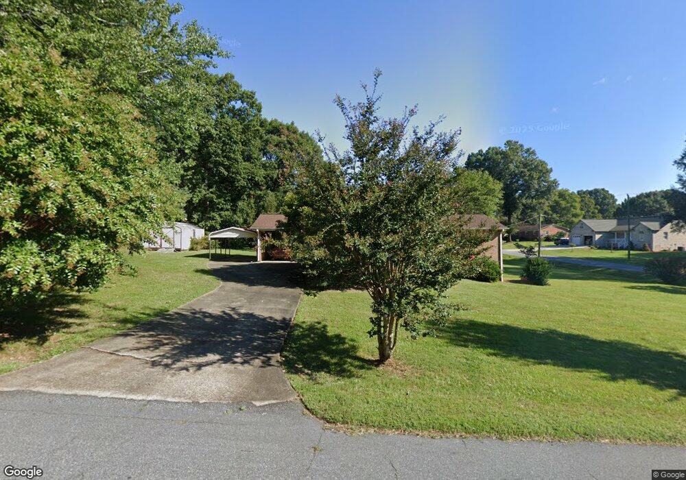 1640 Ivo Ln, Conover, NC 28613 - photo 1