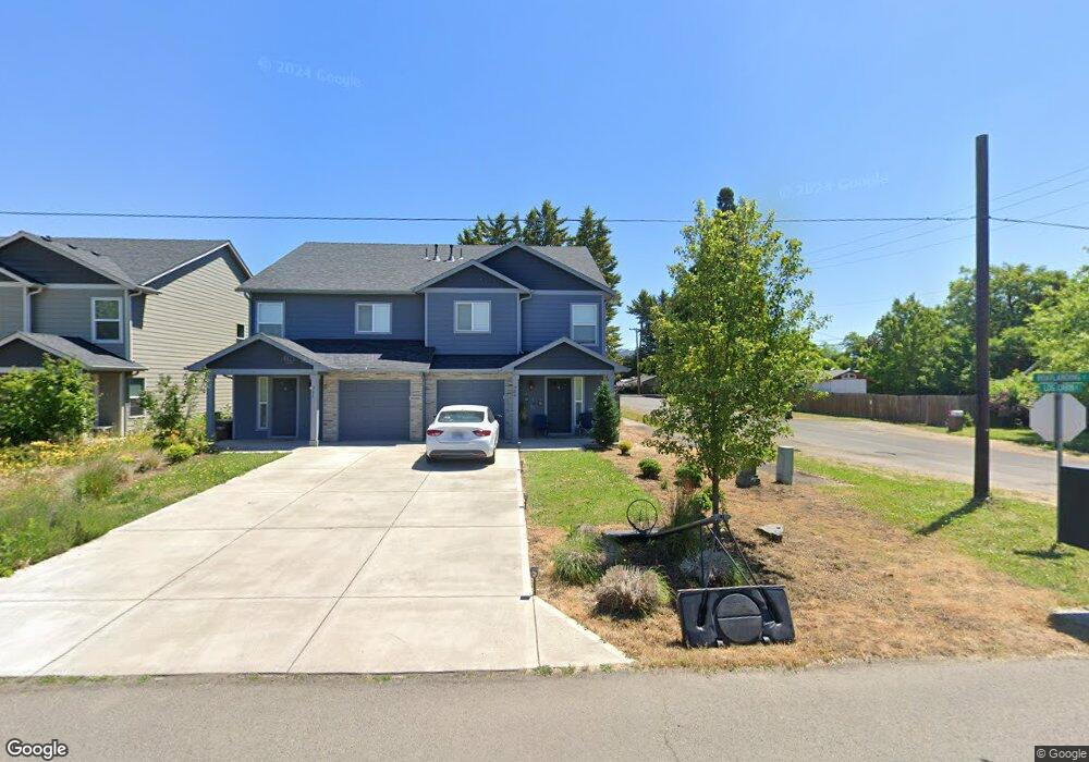 707 Log Cabin St, Independence, OR 97351 - photo 1