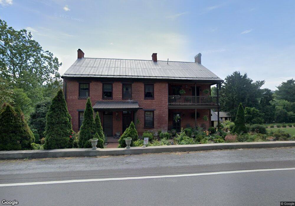 11107 Mapleville Rd, Hagerstown, MD 21742 - photo 1