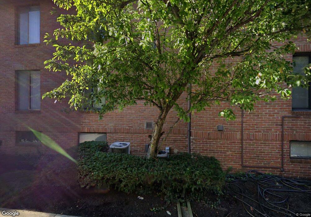 267 Lear St unit 10, Columbus, OH 43206 - photo 1