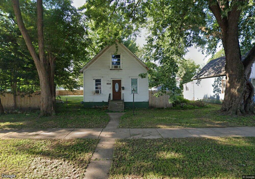 928 11th Ave, Rock Island, IL 61201 - photo 1