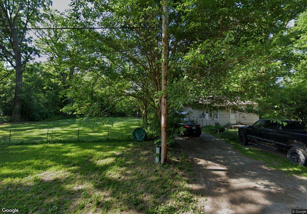 1413 S Cornell Ave, Flint, MI 48505 - photo 1