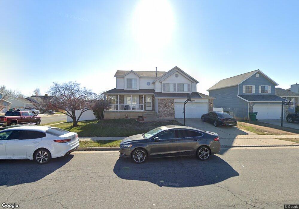 203 W 1525 N, Layton, UT 84041 - photo 1