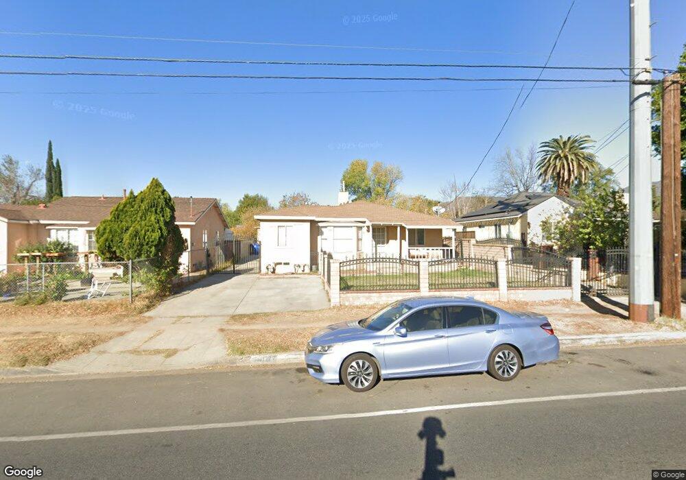 14027 Hubbard St, Sylmar, CA 91342 - photo 1