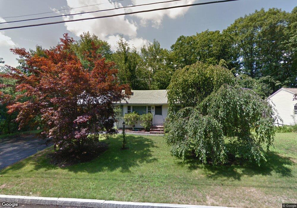 284 Pickering St, Manchester, NH 03104 - photo 1