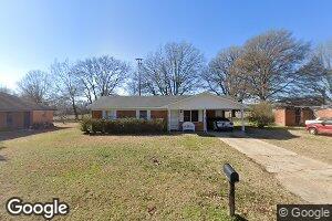 73 Hunter Ave, Drew, MS 38737