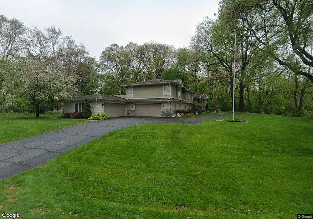 1256 Robson Ln, Bloomfield Hills, MI 48304 - photo 1