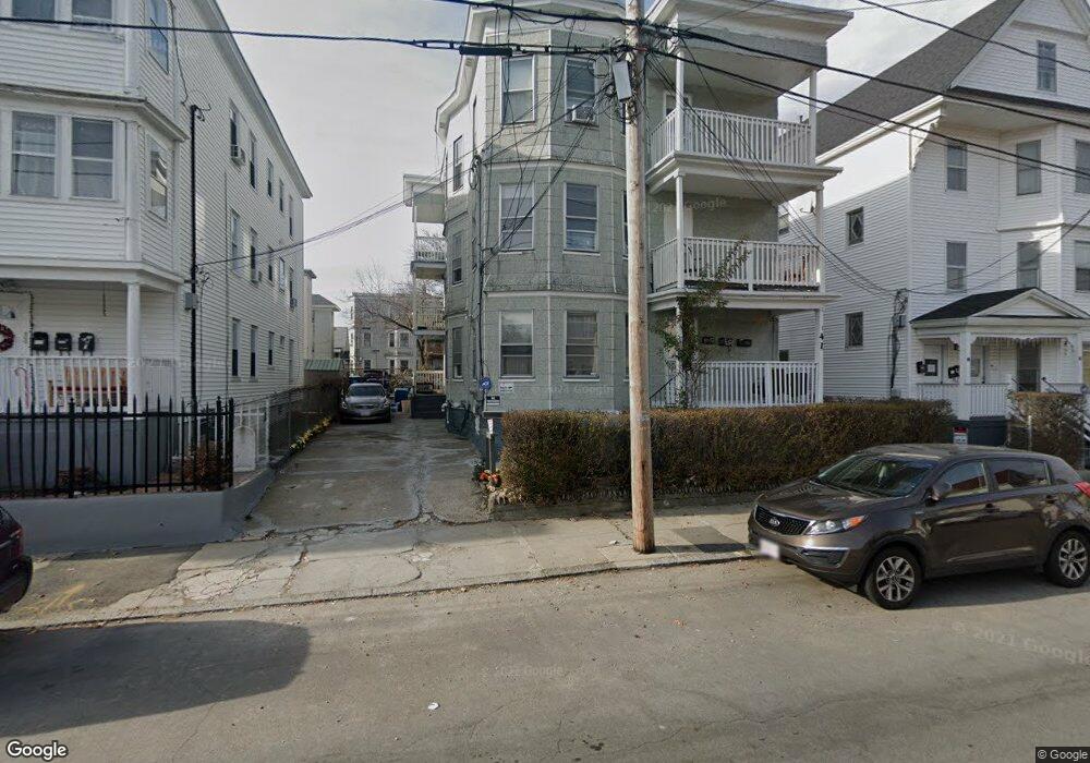 41 Phillips St, Lawrence, MA 01843 - photo 1