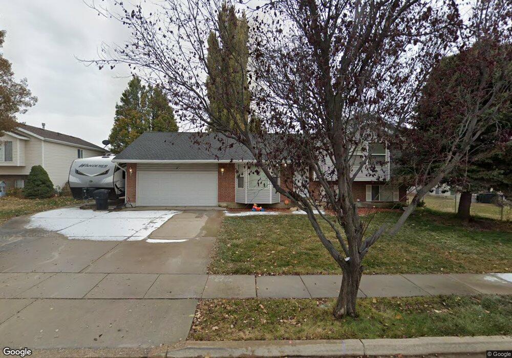 929 W 2075 N, Clearfield, UT 84015 - photo 1