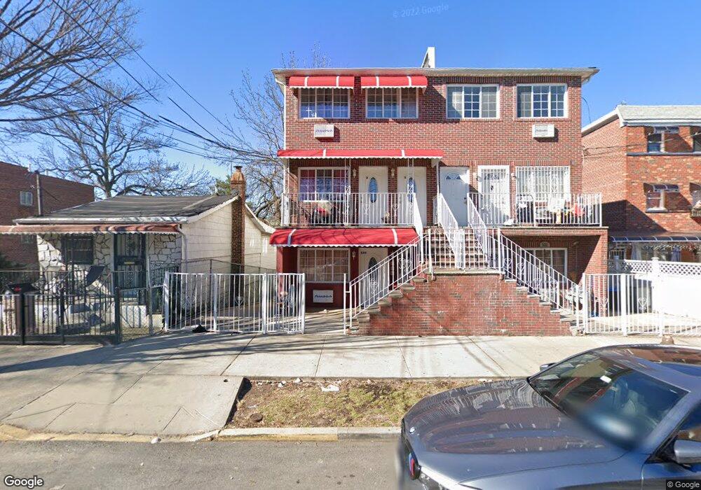531 Taylor Ave, Bronx, NY 10473 - photo 1