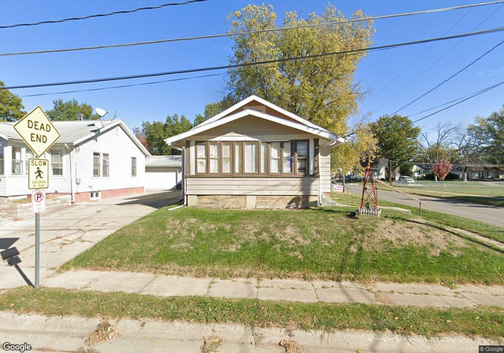 602 E 7 1 2 St N, Newton, IA 50208 - photo 1