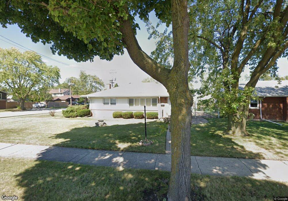 758 E Oakton St, Des Plaines, IL 60018 - photo 1