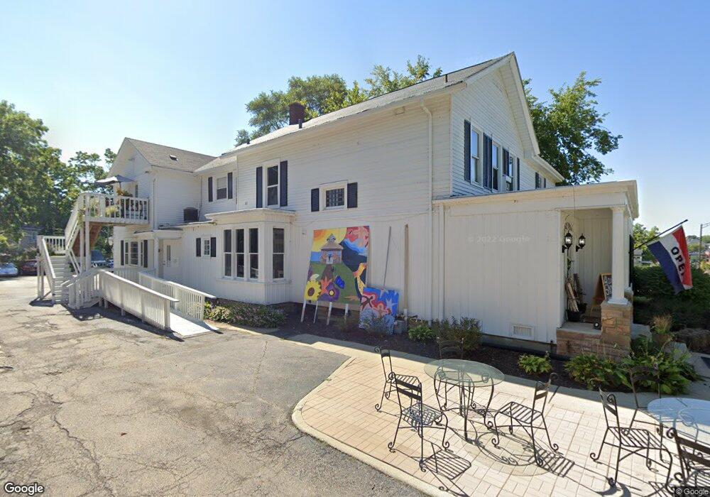 222 E Wilson St unit 1, Batavia, IL 60510 - photo 1