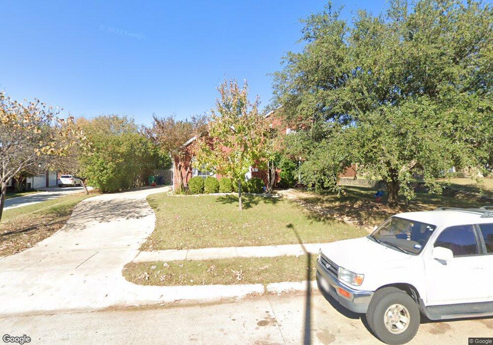 909 Providence St, Denton, TX 76205 - photo 1