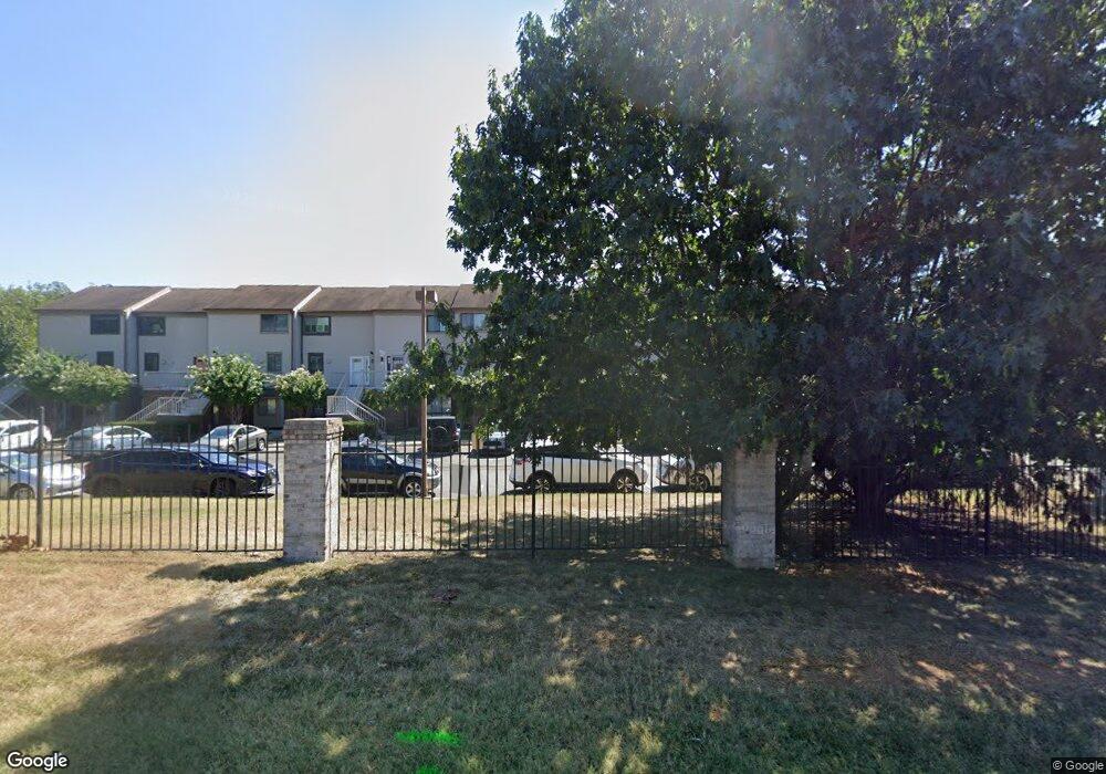 3147 Hawthorne Dr NE unit 3147, Washington, DC 20017 - photo 1