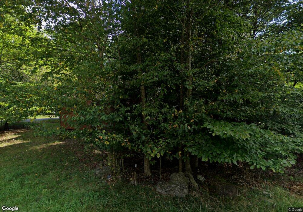 7869 Country Place Dr, Tobyhanna, PA 18466 - photo 1