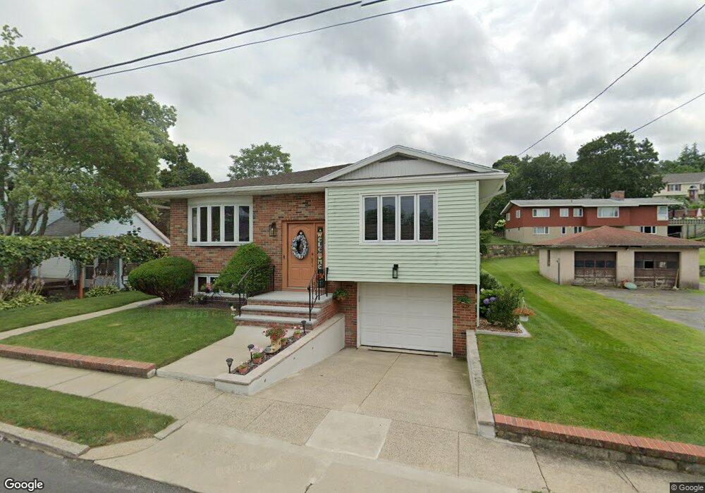 1 Pershing Place, Stoneham, MA 02180 - photo 1