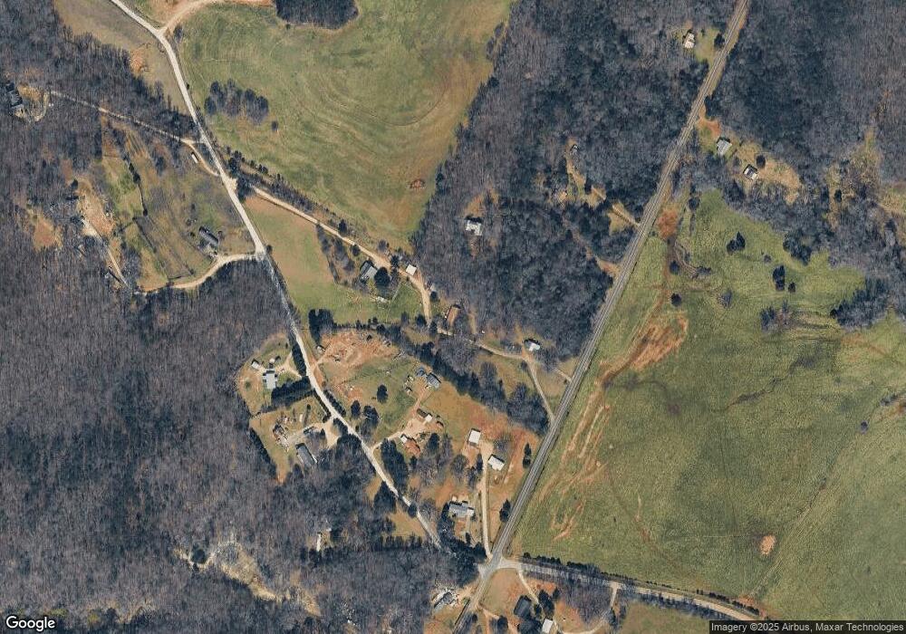 558 Russ Rumsey Rd, Maysville, GA 30558 - photo 1