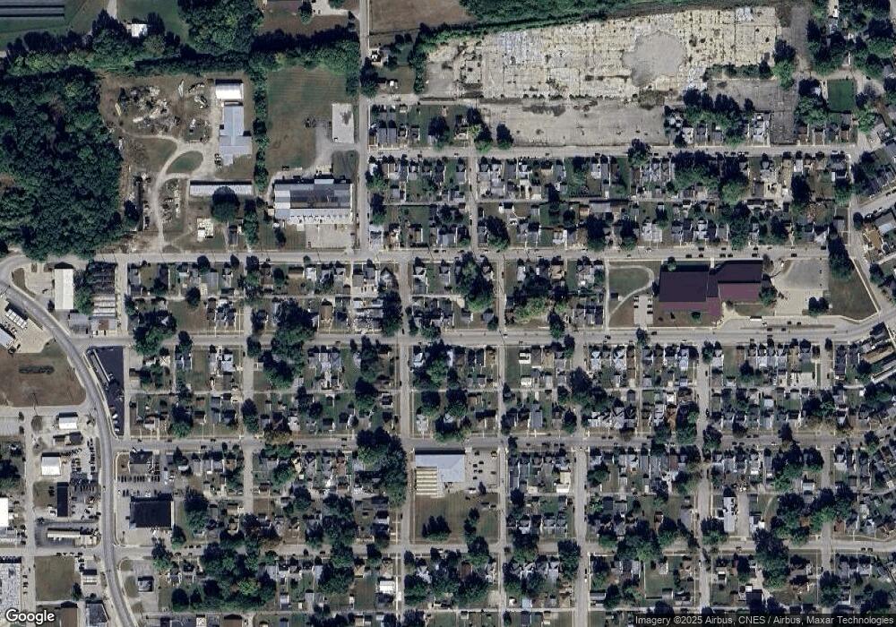 712 W Miami Ave, Logansport, IN 46947 - photo 1