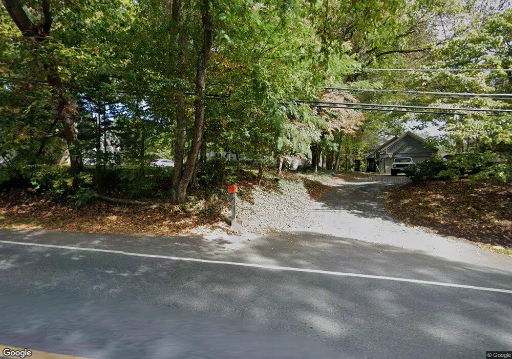 6609 Persimmon Tree Rd, Cabin John, MD 20818 - photo 1